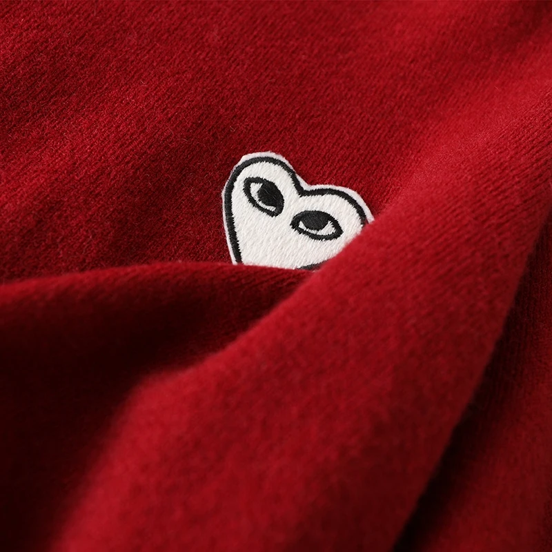 Couple long-sleeved cashmere pullover men and women spring and autumn sweaters with love O-Neck knitted sweaters
Couple long-sleeved cashmere pullover men and women spring and autumn sweaters with love O-Neck knitted sweaters