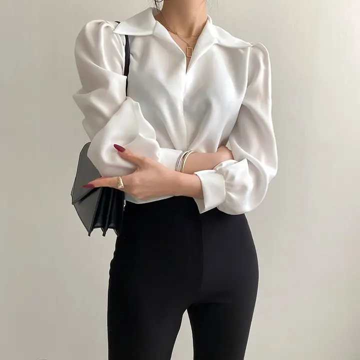 Chic French Minimalist Design Shirt Women Stylish Black And White Solid Office Lady Shirt Women Fashion Shirt
Chic French Minimalist Design Shirt Women Stylish Black And White Solid Office Lady Shirt Women Fashion Shirt