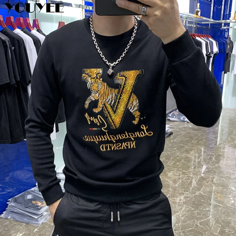 Men's Hoodies Embroidered Tiger Sequins Slim Simple Top 2021 New Autumn Winter Long Sleeve T-shirt High-Quality Pullover Clothes
Men's Hoodies Embroidered Tiger Sequins Slim Simple Top 2021 New Autumn Winter Long Sleeve T-shirt High-Quality Pullover Clothes