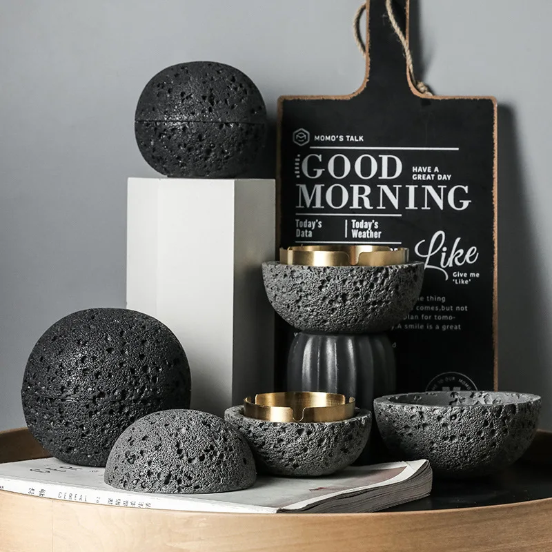 Creative Personality Moon Ashtray Trend Household Living Room Stainless Steel Cover Decoration Fashion Ashtray for Anti-ash Car
Creative Personality Moon Ashtray Trend Household Living Room Stainless Steel Cover Decoration Fashion Ashtray for Anti-ash Car
