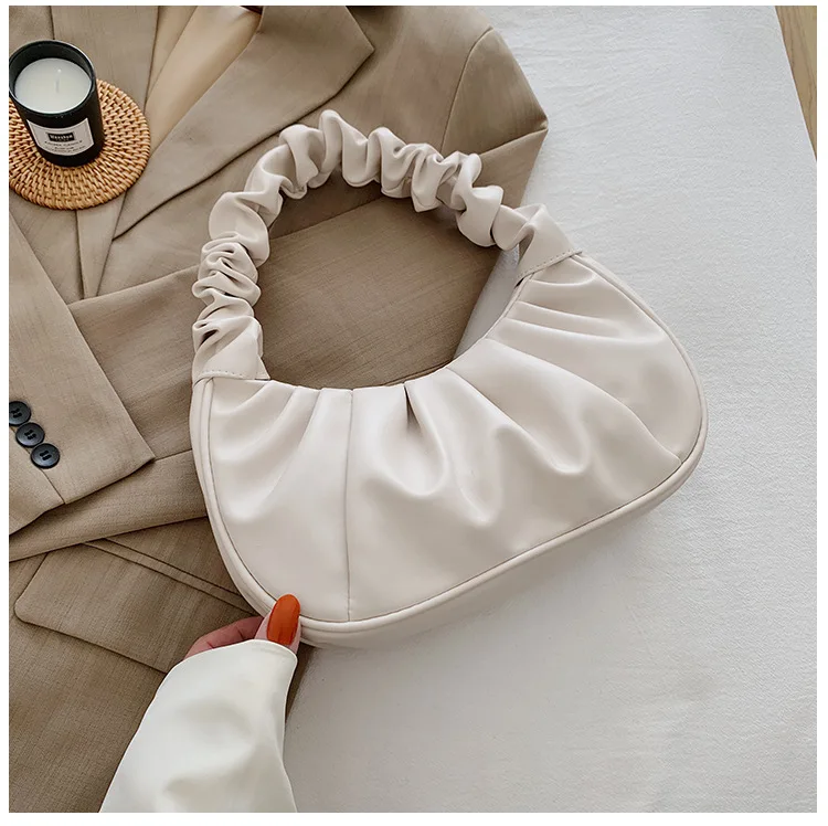 2021 New Trendy Women Clouds Handbags and Purses Simple Shoulder Bag Armpit Bag for Female Underarm Ins Style Summer Small Totes
2021 New Trendy Women Clouds Handbags and Purses Simple Shoulder Bag Armpit Bag for Female Underarm Ins Style Summer Small Totes