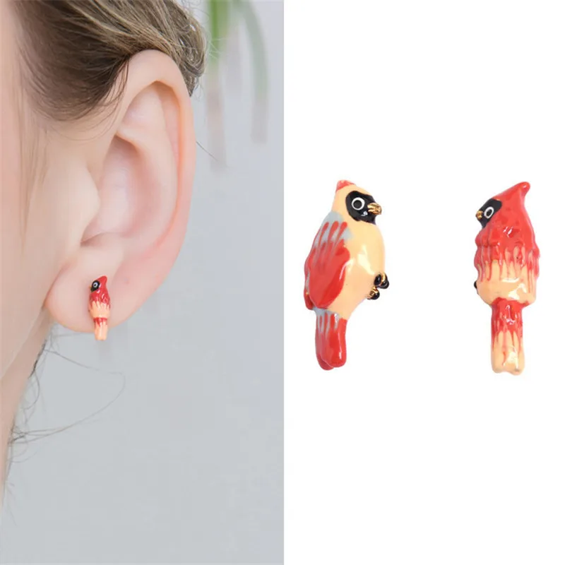European and American 925 Silver Needle Animal Earrings Personality Cute Girl Heart Handmade Enamel Parrot Asymmetric Earrings
European and American 925 Silver Needle Animal Earrings Personality Cute Girl Heart Handmade Enamel Parrot Asymmetric Earrings