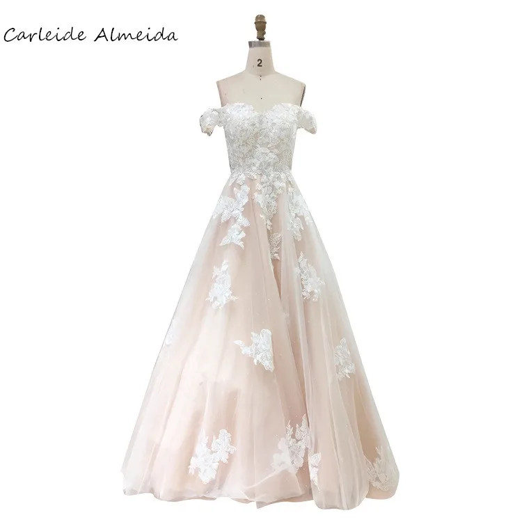 Off-the-Shoulder A-Line Ivory Champagne Wedding Dresses Lace Appliques Sweep Train Bridal Dress Customized Wedding Party Dress
Off-the-Shoulder A-Line Ivory Champagne Wedding Dresses Lace Appliques Sweep Train Bridal Dress Customized Wedding Party Dress
