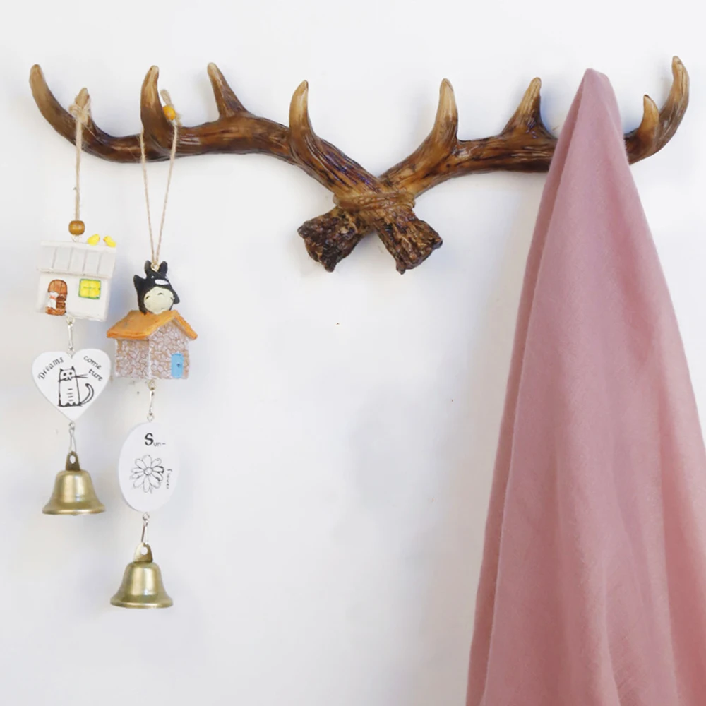 Living Room Decoration Hanger Resin Antler Hook Rack Wall-mounted Decorative Home Decorative Deer Horn Wall Hook For Hanging
Living Room Decoration Hanger Resin Antler Hook Rack Wall-mounted Decorative Home Decorative Deer Horn Wall Hook For Hanging