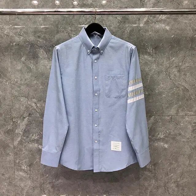 2021 Fashion TB THOMBrand Shirts Men Slim Blue Long Sleeve Casual Shirt Slim Summer Autumn Striped Oxford Solid Men's Clothing
2021 Fashion TB THOMBrand Shirts Men Slim Blue Long Sleeve Casual Shirt Slim Summer Autumn Striped Oxford Solid Men's Clothing