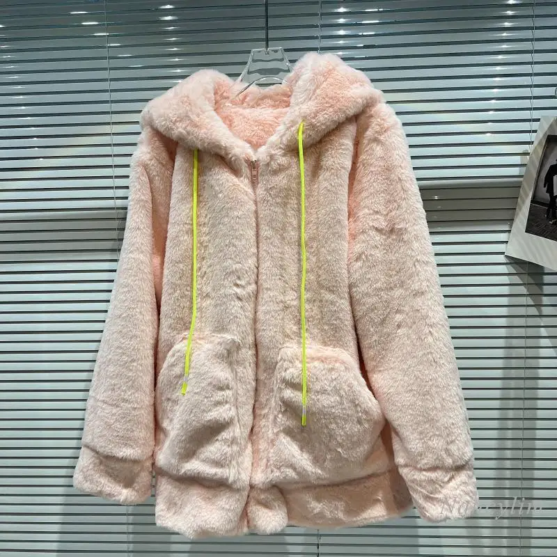 Pink Fur Jacket for Woman 2021 Winter New Large Pocket Hooded Drawstrings Warm Soft Faux Fur Thick Coat Students White Outwears
Pink Fur Jacket for Woman 2021 Winter New Large Pocket Hooded Drawstrings Warm Soft Faux Fur Thick Coat Students White Outwears