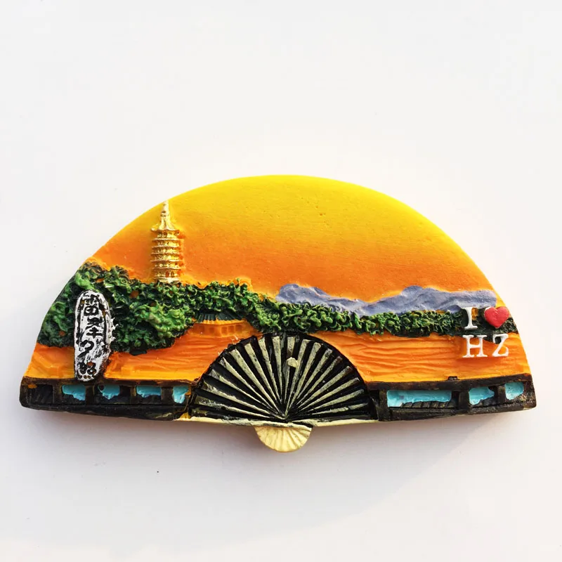 

QIQIPP Zhejiang Hangzhou West Lake Creative Tourism Commemorative Gift Fan Handmade Painted Crafts Magnetic Fridge Magnet