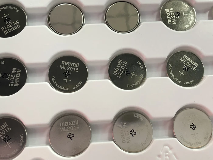 10PCS/LOT New Genuine Maxell ML2016 ML 2016 3v Li-Ion Lithium Ion Rechargeable Coin Cell Button CMOS RTC Battery Batteries Cell 
10PCS/LOT New Genuine Maxell ML2016 ML 2016 3v Li-Ion Lithium Ion Rechargeable Coin Cell Button CMOS RTC Battery Batteries Cell