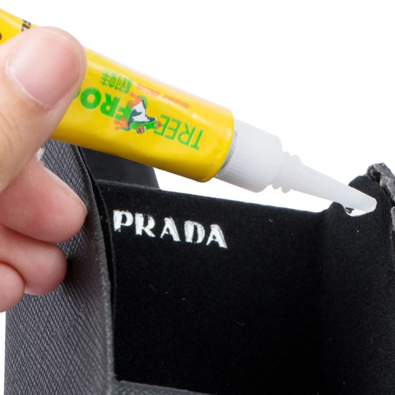 3pcs Liquid Super Glue 502 Instant Strong Bond Leather Cyanoacrylate Adhesive Glue for Wood Rubber Metal wholesales
3pcs Liquid Super Glue 502 Instant Strong Bond Leather Cyanoacrylate Adhesive Glue for Wood Rubber Metal wholesales