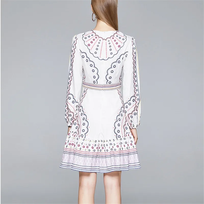 CBAFU spring summer slim women dresses long sleeve loose vintage print a-line mini dress vestidos holiday runway beach M189 
CBAFU spring summer slim women dresses long sleeve loose vintage print a-line mini dress vestidos holiday runway beach M189