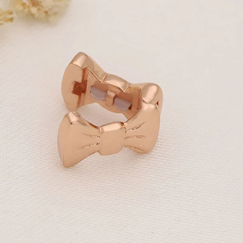100% 925 Sterling Silver Bead Rose Gold Flat Bow Reflexions Clip Fit Pandora Women Bracelet & Necklace Diy Jewelry
100% 925 Sterling Silver Bead Rose Gold Flat Bow Reflexions Clip Fit Pandora Women Bracelet & Necklace Diy Jewelry
