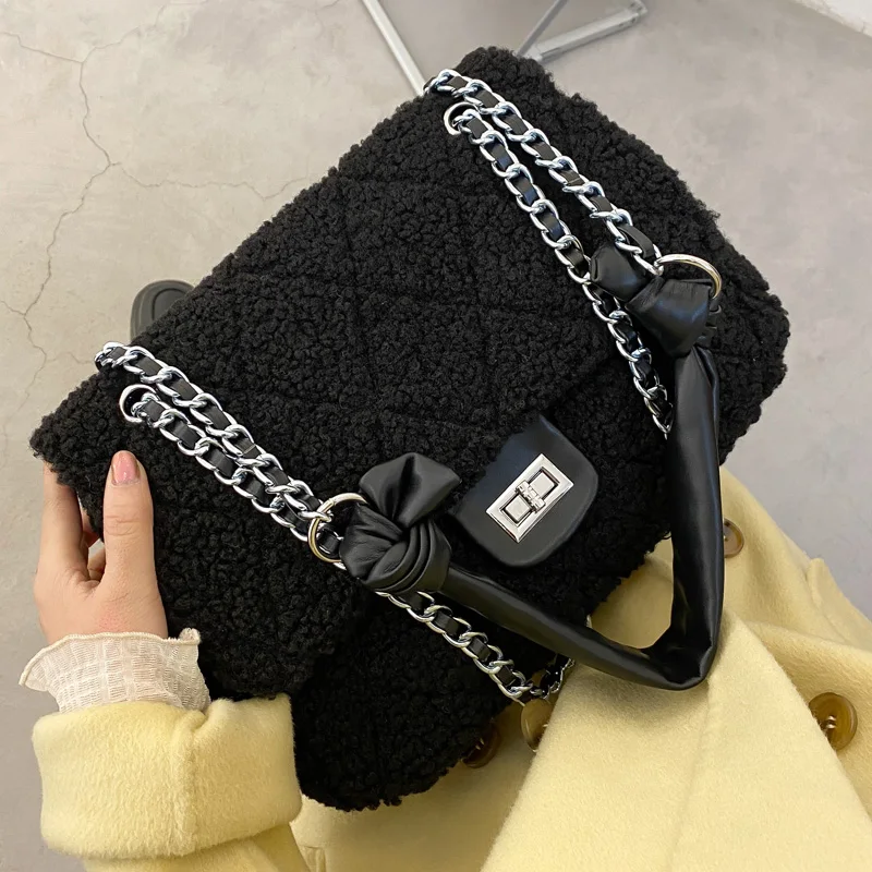 Designer Lambs Plush Quilted Retro Large-Capacity Crossbody Bag for Women 2021 Fashion New All-Match Simple Shoulder Bag Tote Ba
Designer Lambs Plush Quilted Retro Large-Capacity Crossbody Bag for Women 2021 Fashion New All-Match Simple Shoulder Bag Tote Ba