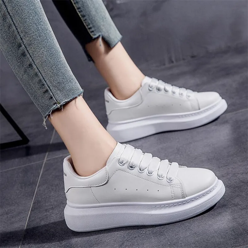 Large size flat women's sneakers 2021 new platform casual shoes women fashion sports womens shoes running comfortable loafers
Large size flat women's sneakers 2021 new platform casual shoes women fashion sports womens shoes running comfortable loafers