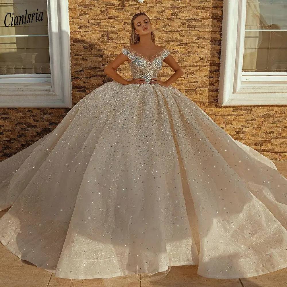 2021 New Crystal Diamond Wedding Dresses Dubai Arabic Style Bridal Church Bride Gowns With Train Luxury Robe De Mariage
2021 New Crystal Diamond Wedding Dresses Dubai Arabic Style Bridal Church Bride Gowns With Train Luxury Robe De Mariage