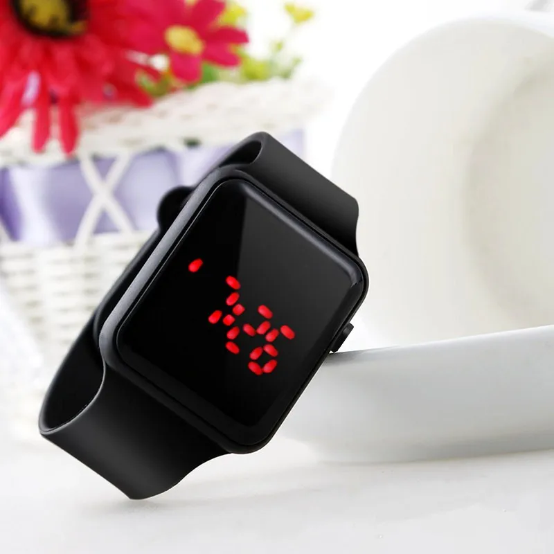 Men's Sport LED Digital Watch Women Silicone Electronic Wrist Watch Military Clock relogio digital masculino montre homme
Men's Sport LED Digital Watch Women Silicone Electronic Wrist Watch Military Clock relogio digital masculino montre homme