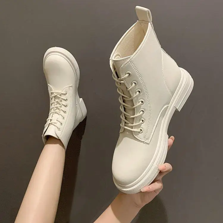 Martin Boots Autumn Thin Section 2022 New Style Female Spring and Autumn Single Boots Soft Leather Beige Short Boots Pu Leather
Martin Boots Autumn Thin Section 2022 New Style Female Spring and Autumn Single Boots Soft Leather Beige Short Boots Pu Leather