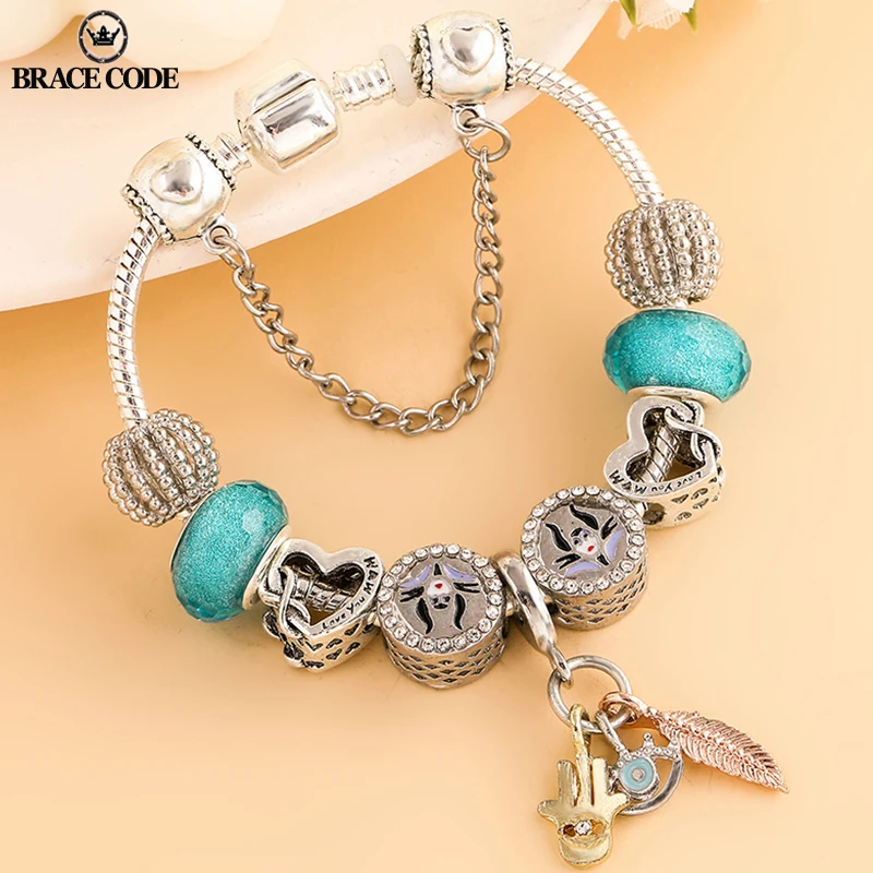 BRACE CODE New Summer Style Charm Bracelet, Queen Heart-shaped Beaded Bracelet And Bracelet, Fashion Jewelry Pulseras Mujer
BRACE CODE New Summer Style Charm Bracelet, Queen Heart-shaped Beaded Bracelet And Bracelet, Fashion Jewelry Pulseras Mujer