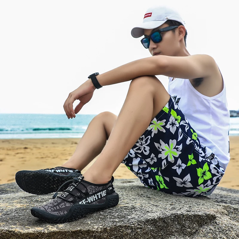 Unisex Swimming Water Shoes Men Barefoot Outdoor Beach Sandals Upstream Aqua Shoes Plus Size Nonslip River Sea Diving Sneakers
Unisex Swimming Water Shoes Men Barefoot Outdoor Beach Sandals Upstream Aqua Shoes Plus Size Nonslip River Sea Diving Sneakers