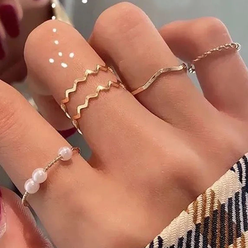 5PCS Tail Ring Set For Women Alloy Pearl Adjustable Finger Knuckle Hoop Gold/Silver Geometry Simple Fashion Jewelry Combination
5PCS Tail Ring Set For Women Alloy Pearl Adjustable Finger Knuckle Hoop Gold/Silver Geometry Simple Fashion Jewelry Combination