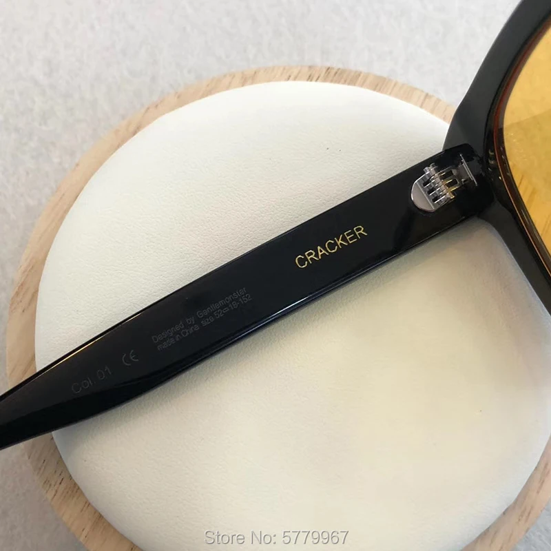 2020 Luxury New Acetate Big Frame Square Sunglasses Retro Men Gentle Brand Designer Polarized Sun Glasses for Women men UV400
2020 Luxury New Acetate Big Frame Square Sunglasses Retro Men Gentle Brand Designer Polarized Sun Glasses for Women men UV400