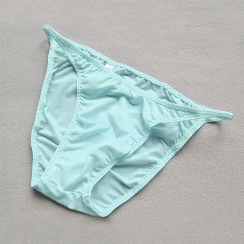 Man Underwear Thongs Sexy Ice Silky Briefs Panties Male Gay Low Waist Jockstrap T-Back Soft Underpants Briefs Thong G-String
Man Underwear Thongs Sexy Ice Silky Briefs Panties Male Gay Low Waist Jockstrap T-Back Soft Underpants Briefs Thong G-String