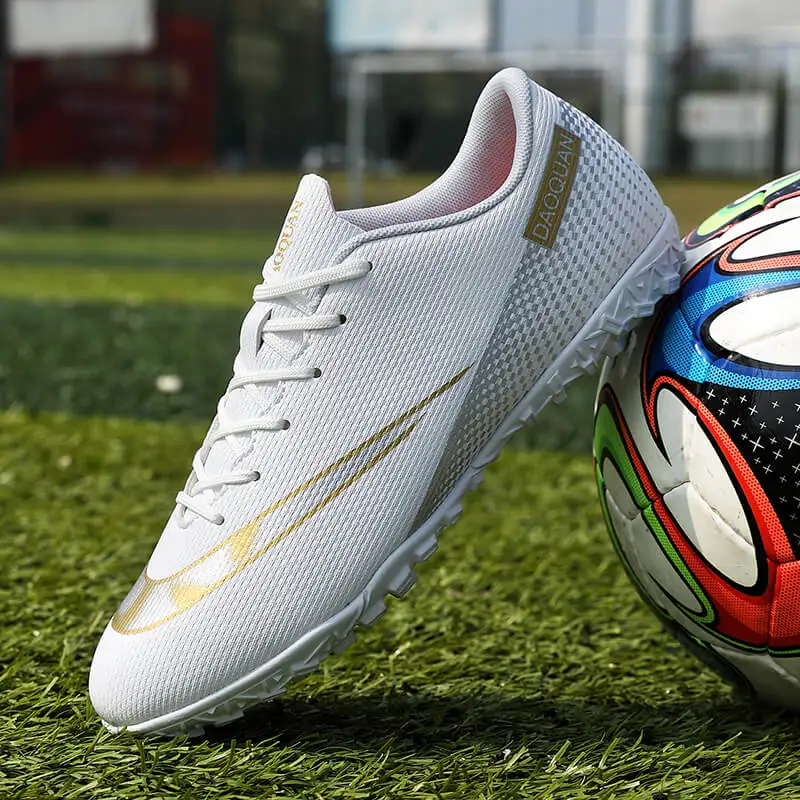 Men Futsal Football Shoes Kinds Sneakers Non-slip Sports Shoes Short Spike Soccer Footwear Adults Boys Plus Size 32-47
Men Futsal Football Shoes Kinds Sneakers Non-slip Sports Shoes Short Spike Soccer Footwear Adults Boys Plus Size 32-47