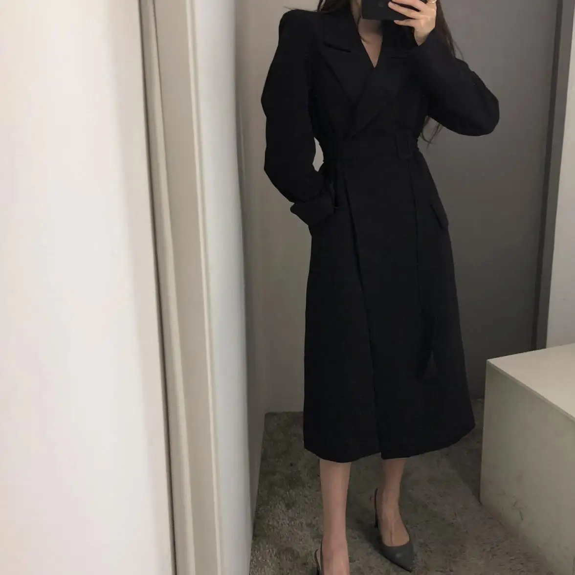 Women's Long Coat For Autumn Or Warm Winter Lady Fashion With Belt
Women's Long Coat For Autumn Or Warm Winter Lady Fashion With Belt