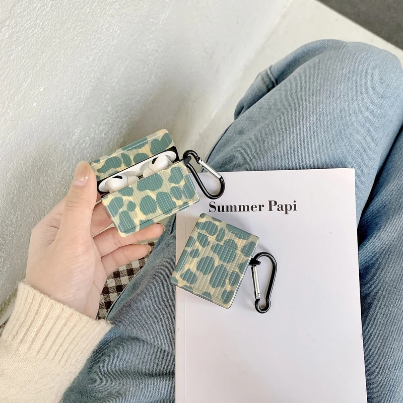 Retro Art Leopard Print Earphone Headset Accessorie Soft Case For Airpods 1 2 Pro Protective Wireless Bluetooth Headset Cover
Retro Art Leopard Print Earphone Headset Accessorie Soft Case For Airpods 1 2 Pro Protective Wireless Bluetooth Headset Cover