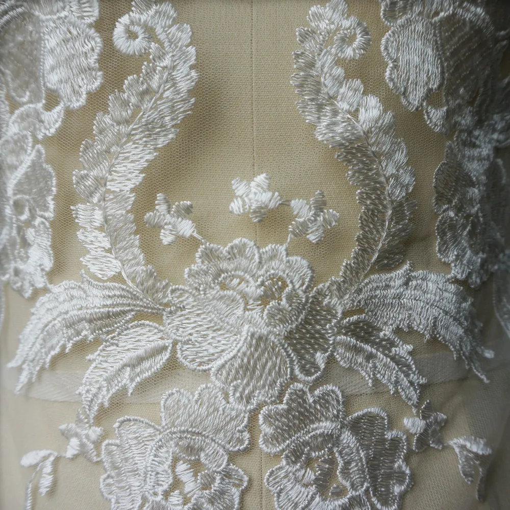 Embroidered Lace Applique Sewing Flower Fabric Collar Patch For Wedding Party Gown Bridal Dress Clothes DIY Crafts 
Embroidered Lace Applique Sewing Flower Fabric Collar Patch For Wedding Party Gown Bridal Dress Clothes DIY Crafts
