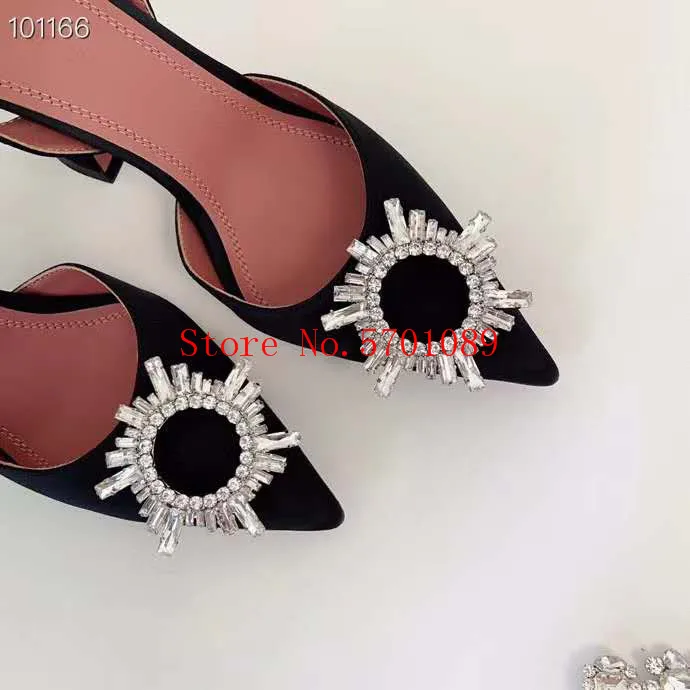 Woman Designer Shoes Begum Satin Crystal Embellished Pumps Trend Kick-flare Heels Am New Shoes
Woman Designer Shoes Begum Satin Crystal Embellished Pumps Trend Kick-flare Heels Am New Shoes