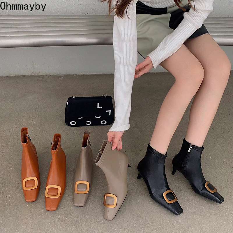 Winter 2021 Boots Female Women Shoes Leather Ankle Boots Low Heel Zippers Fashion Designer Metal Decoration Woman Short Booties
Winter 2021 Boots Female Women Shoes Leather Ankle Boots Low Heel Zippers Fashion Designer Metal Decoration Woman Short Booties