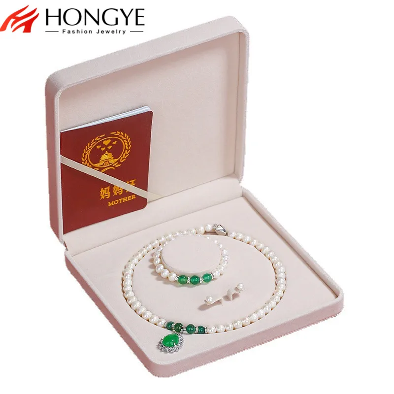 Hongye Freshwater Pearl Sets Earrings Bracelet Round Necklace For Women Jewelry Hot Sale High Quality Mother's Day Gift 2021
Hongye Freshwater Pearl Sets Earrings Bracelet Round Necklace For Women Jewelry Hot Sale High Quality Mother's Day Gift 2021