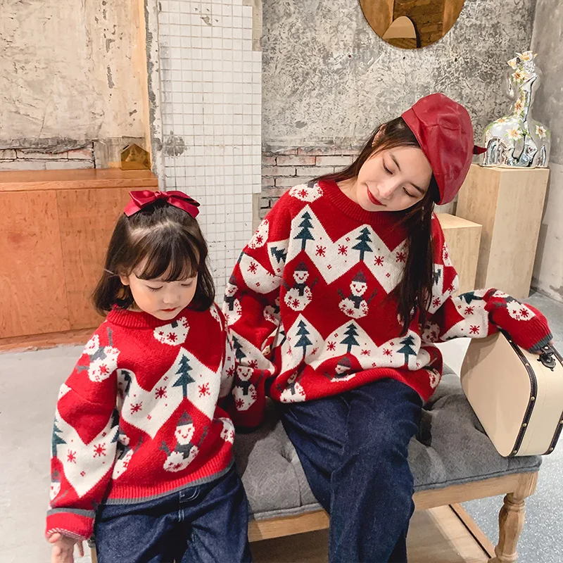 2021 New Mommy and Me Knit Sweater Cartoon Snowmen Winter Clothes for Girl Family Matching Outfits Sweater Family Look
2021 New Mommy and Me Knit Sweater Cartoon Snowmen Winter Clothes for Girl Family Matching Outfits Sweater Family Look
