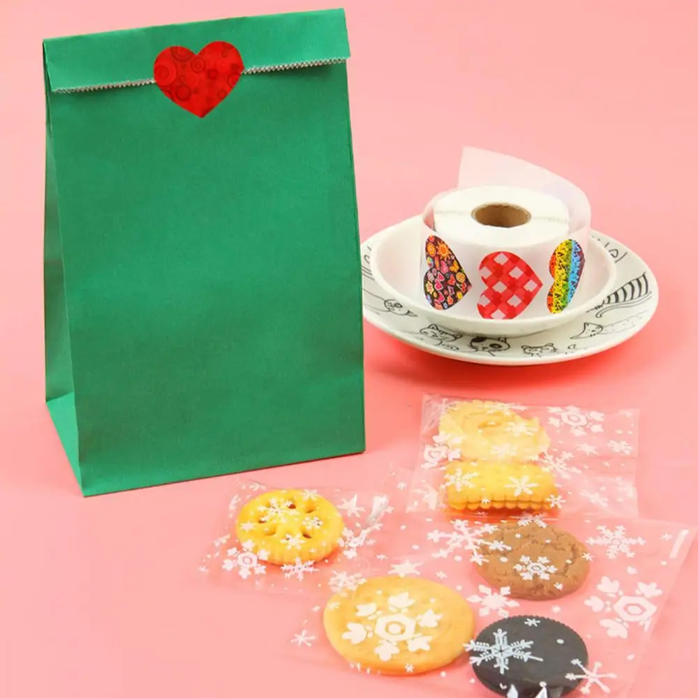 500pcs/roll Heart Shaped Sticker Labels Love Heart Stickers Valentine's Stickers for Package Wedding Decoration Stationery
500pcs/roll Heart Shaped Sticker Labels Love Heart Stickers Valentine's Stickers for Package Wedding Decoration Stationery