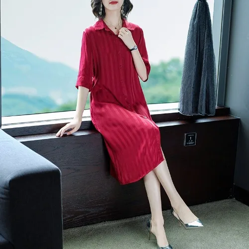 2020 Summer Casual Women Dress Plus Size Red Striped Print Femme Lady Elegant Vestidos Oversized Loose Holiday Mid-Calf Dresses
2020 Summer Casual Women Dress Plus Size Red Striped Print Femme Lady Elegant Vestidos Oversized Loose Holiday Mid-Calf Dresses