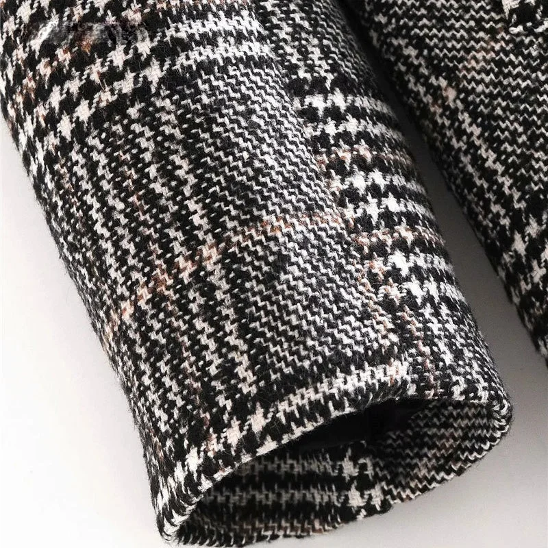 Women 2021 Fashion Double Breasted Houndstooth Woolen Coat Vintage Long Sleeve Back Vent Female Outerwear Chic Overcoat
Women 2021 Fashion Double Breasted Houndstooth Woolen Coat Vintage Long Sleeve Back Vent Female Outerwear Chic Overcoat
