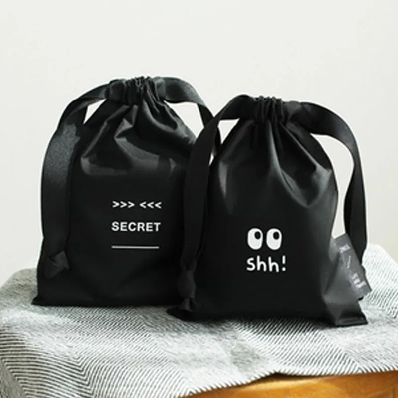 70PCS/LOT Makeup Bag Canvas Reusable Eco Fashion Unisex Simple Drawstring Bag Cosmetic Travel Pouch
70PCS/LOT Makeup Bag Canvas Reusable Eco Fashion Unisex Simple Drawstring Bag Cosmetic Travel Pouch