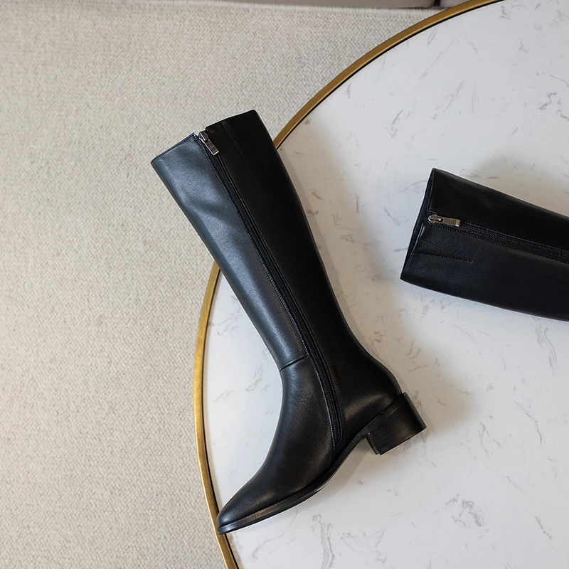 2020 Chelsea Boots Zipper Genuine Leather Knee High Boots For Women Fashion square toe Wedding Working Tight High Boots
2020 Chelsea Boots Zipper Genuine Leather Knee High Boots For Women Fashion square toe Wedding Working Tight High Boots