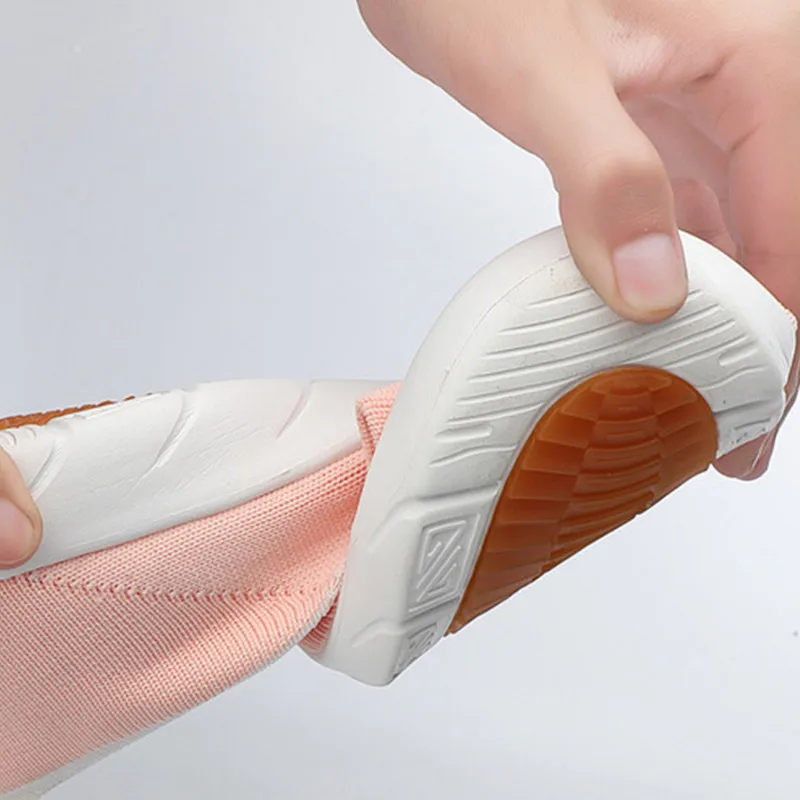 LIN KING Spring Autumn Women Casual Loafers Big Size Slim Low Top Slip On Female Outside Sneakers Lightweight Girls Travel Shoes
LIN KING Spring Autumn Women Casual Loafers Big Size Slim Low Top Slip On Female Outside Sneakers Lightweight Girls Travel Shoes