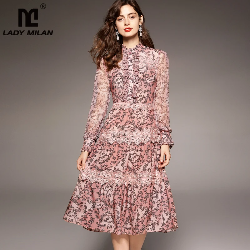 100% Natural Silk Women's Dresses O Neck Long Sleeves Ruffles Tired Lace Patchwork Printed Fashin Dress Vestidos
100% Natural Silk Women's Dresses O Neck Long Sleeves Ruffles Tired Lace Patchwork Printed Fashin Dress Vestidos