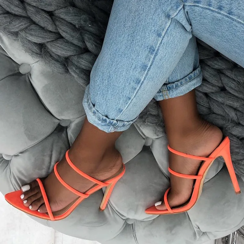 2021 New European and American Summer Fluorescent Point-toe Slim Heel Sandals Large Size Suede Point-toe Fish Heels
2021 New European and American Summer Fluorescent Point-toe Slim Heel Sandals Large Size Suede Point-toe Fish Heels