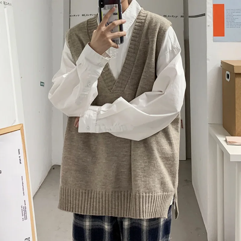 Pure Color Sweater Vest Men Korean Fashion Loose Casual Knitted Pullover Men Harajuku Streetwear V-neck Knitted Sweater Vest Men
Pure Color Sweater Vest Men Korean Fashion Loose Casual Knitted Pullover Men Harajuku Streetwear V-neck Knitted Sweater Vest Men