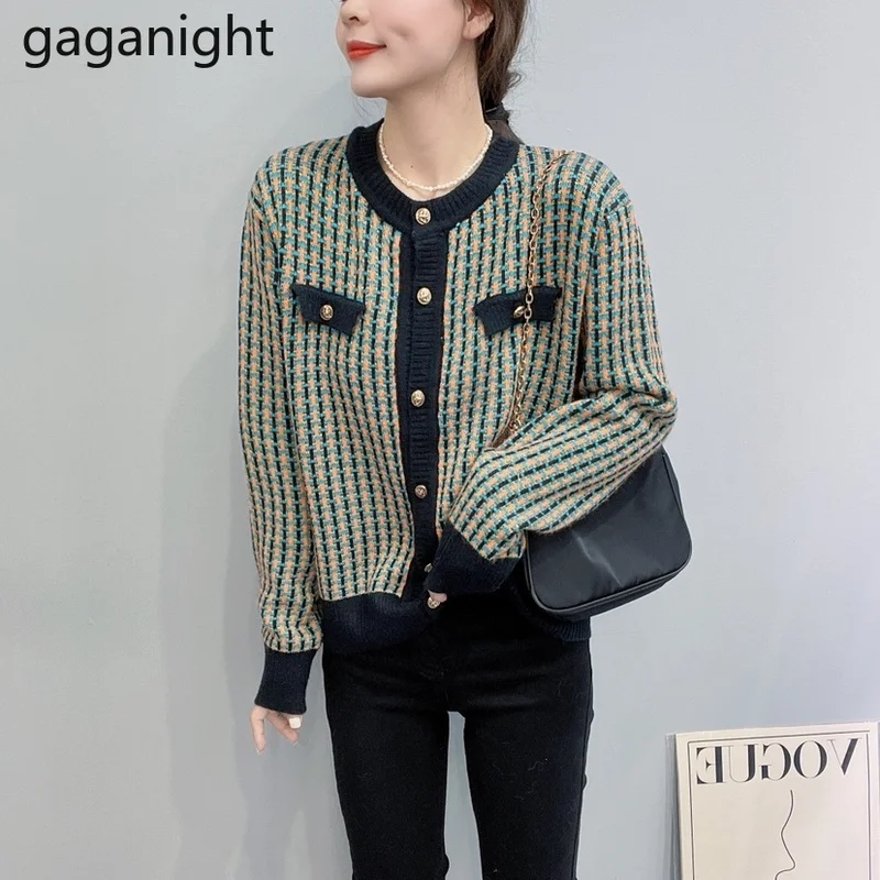 Gaganight Женский вязаный кардиган 2021 осень-зима новый корейский шикарный мягкий контрастный женский шерстяной свитер с круглым вырезом и длин...
Gaganight Женский вязаный кардиган 2021 осень-зима новый корейский шикарный мягкий контрастный женский шерстяной свитер с круглым вырезом и длин...