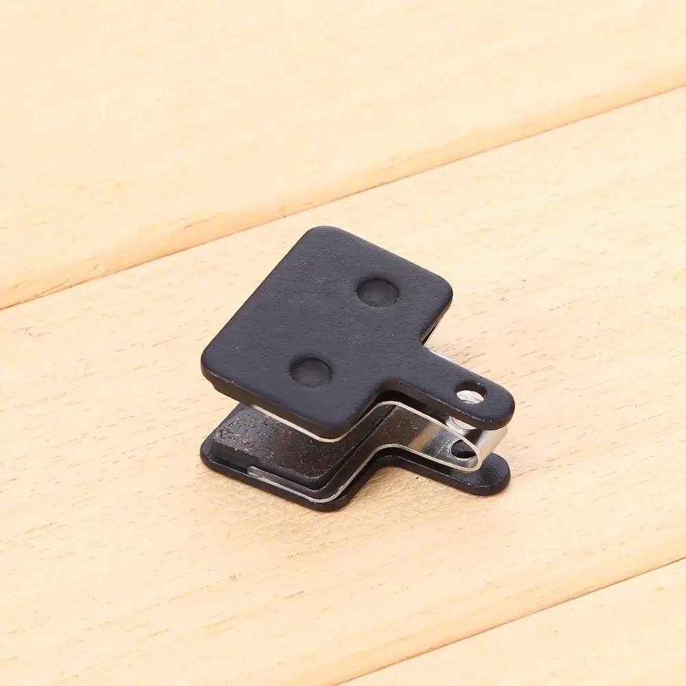 Bicycle Disc Brake Pad Bike Hydraulic Disc Brake Pads Semi-Metallic Cycling Brake Pads for M445 355 395 Parts
Bicycle Disc Brake Pad Bike Hydraulic Disc Brake Pads Semi-Metallic Cycling Brake Pads for M445 355 395 Parts