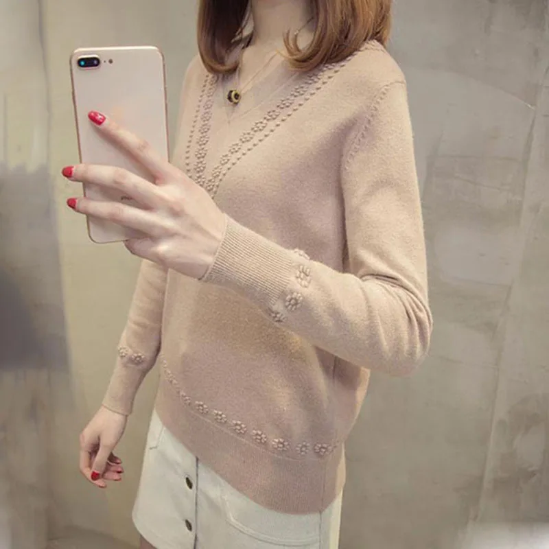 Casual Women Autumn Sweater Women Spring Long Sleeve V-neck Knitted Women Sweaters and Pullovers Female Jumper Tricot Tops
Casual Women Autumn Sweater Women Spring Long Sleeve V-neck Knitted Women Sweaters and Pullovers Female Jumper Tricot Tops
