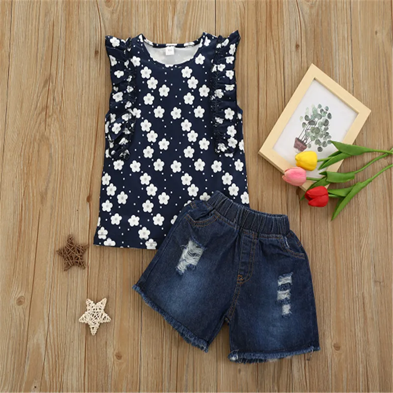 Kids Baby Clothes For Newborns Girls Set Toddlers Floral Printing Sleeveless Round Collar Top Rough Selvedge Denim Shorts Outfit
Kids Baby Clothes For Newborns Girls Set Toddlers Floral Printing Sleeveless Round Collar Top Rough Selvedge Denim Shorts Outfit