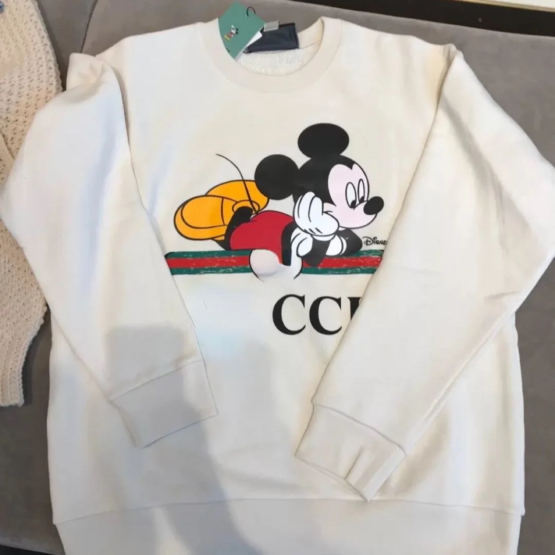Disney Mickey Luxury Printed Round Neck Sweater Cotton Top Loose Couple Men and Women Same Style
Disney Mickey Luxury Printed Round Neck Sweater Cotton Top Loose Couple Men and Women Same Style