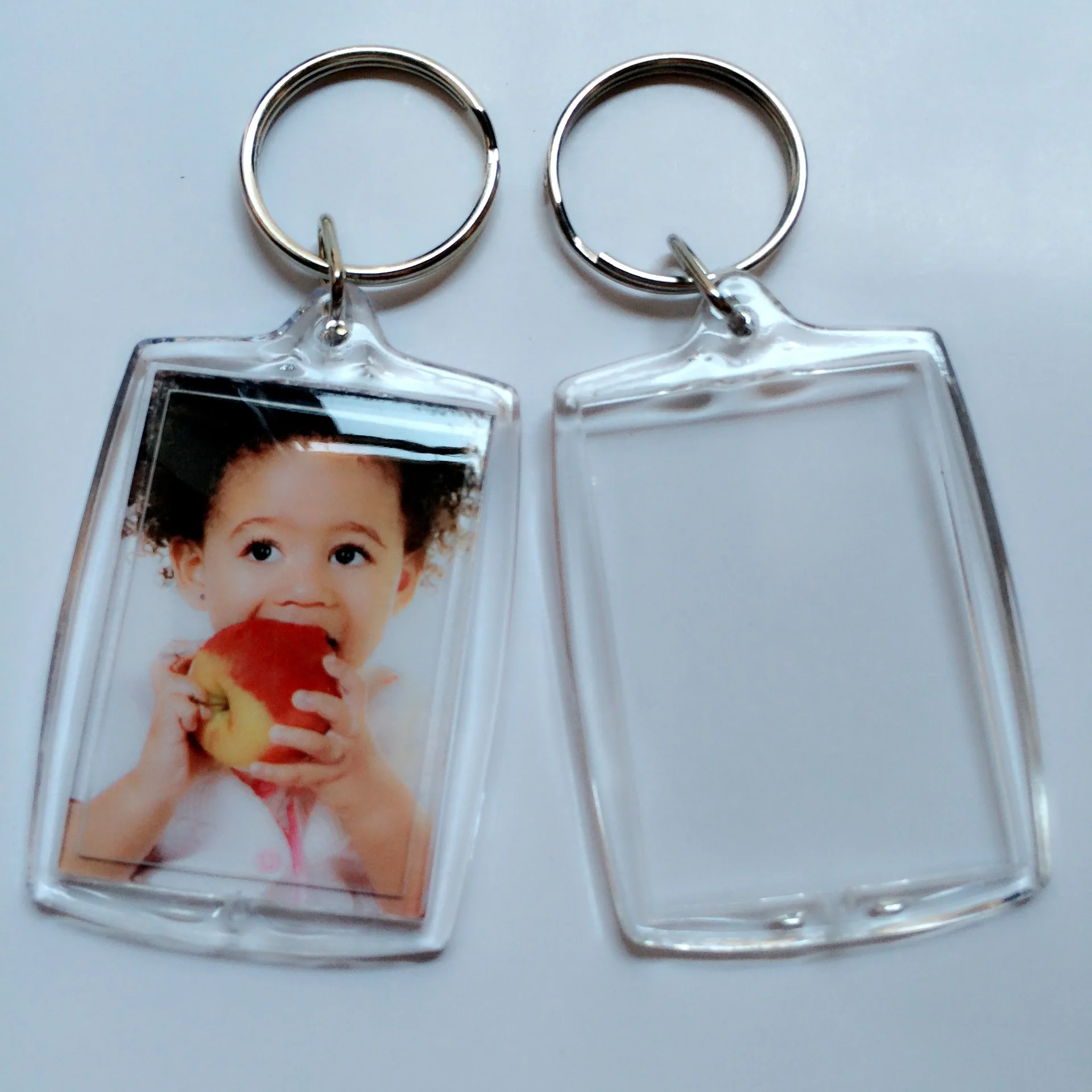 3Pcs Acrylic Transparent Insert Photo Picture Frame Keyrings Rectangle Blank Frame Keychain DIY Split Ring Key Chain Gift
3Pcs Acrylic Transparent Insert Photo Picture Frame Keyrings Rectangle Blank Frame Keychain DIY Split Ring Key Chain Gift