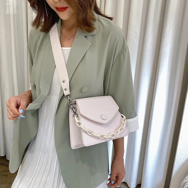 Solid Color Thick Chain Small PU Leather Crossbody Bags For Women 2020 Summer Shoulder Cross Body Bag Ladies Handbags
Solid Color Thick Chain Small PU Leather Crossbody Bags For Women 2020 Summer Shoulder Cross Body Bag Ladies Handbags