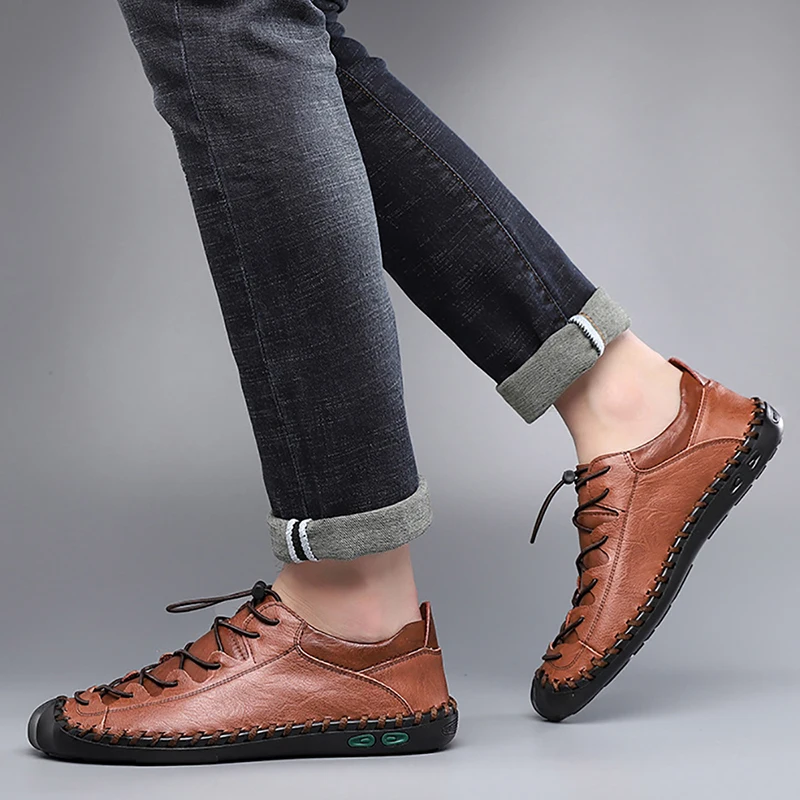 New Men Leather Shoes High Quality Handmade Split Leather Men Shoes Loafers Fashion Vintage Men Casual Shoes Breathable Footwear
New Men Leather Shoes High Quality Handmade Split Leather Men Shoes Loafers Fashion Vintage Men Casual Shoes Breathable Footwear